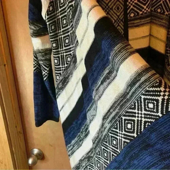 Passport Long Sleeve Draped Open Front Cardigan Blue & Black Size XL - Picture 8 of 14
